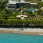 Resort Senses Ocean Blue Sea Side
