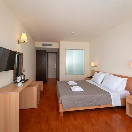 Senses Ocean Blue Sea Side 度假村