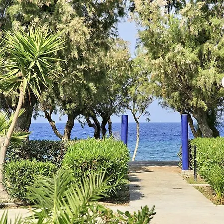 Senses Ocean Blue Sea Side 4*