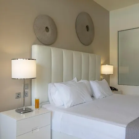 Senses Ocean Blue Sea Side Feriested Kremastí