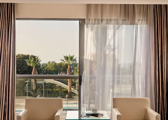 Resort Senses Ocean Blue Sea Side