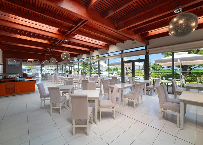 Resort Senses Ocean Blue Sea Side Kremastí