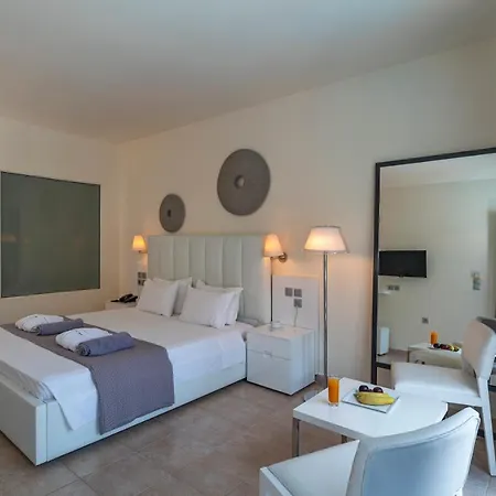 Resort Senses Ocean Blue Sea Side