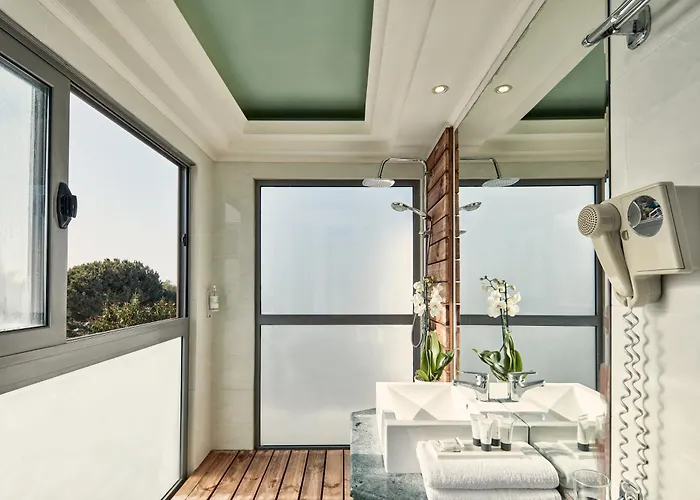 Resort Senses Ocean Blue Sea Side 4*